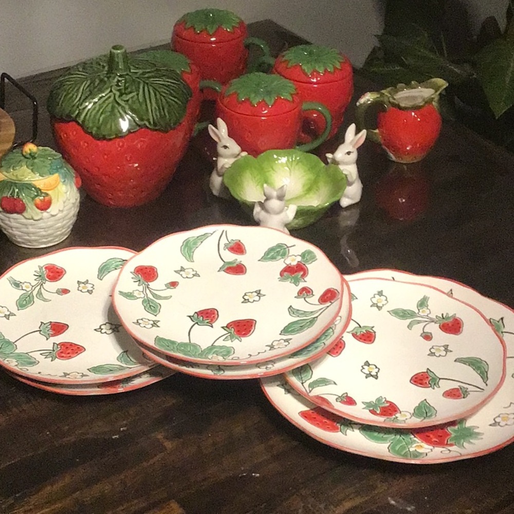 Strawberry Design Ceramic Dinner Plates